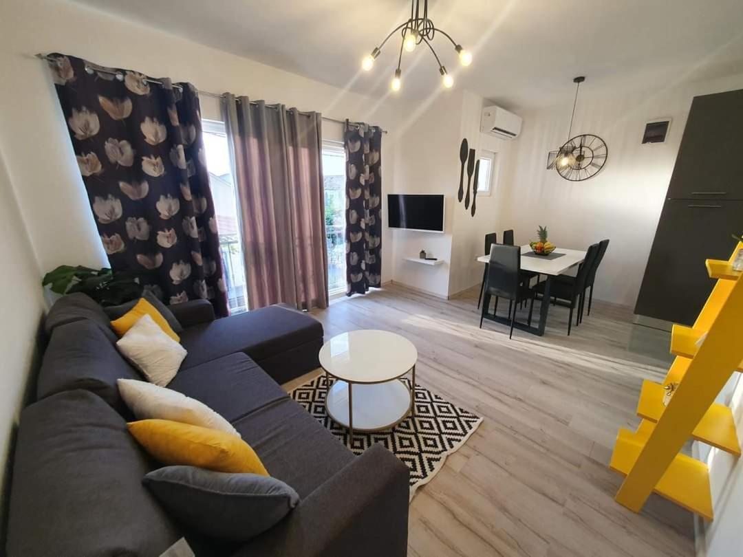Apartments Mena Bibinje Εξωτερικό φωτογραφία