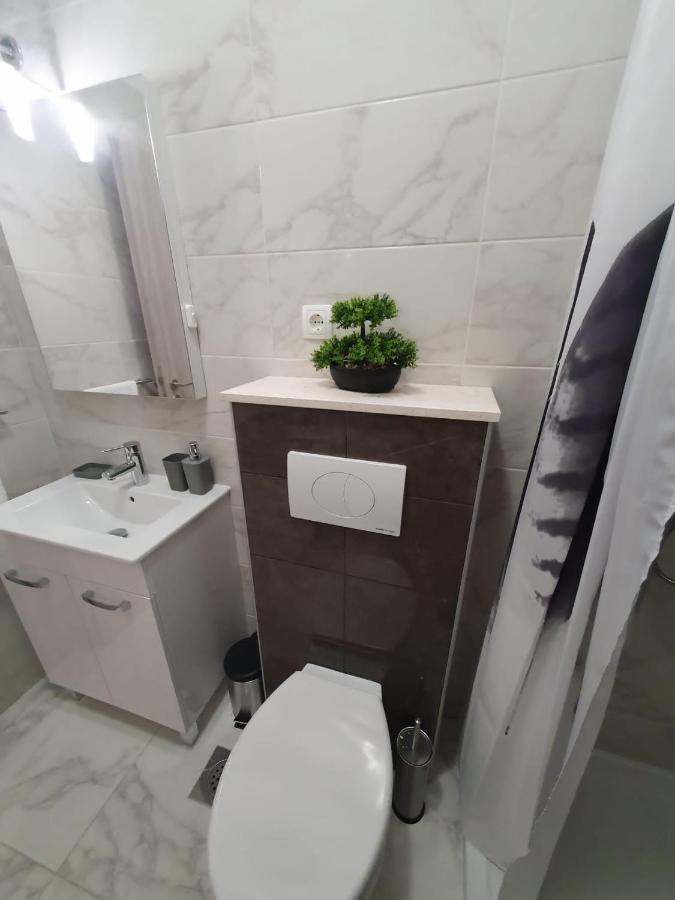 Apartments Mena Bibinje Εξωτερικό φωτογραφία