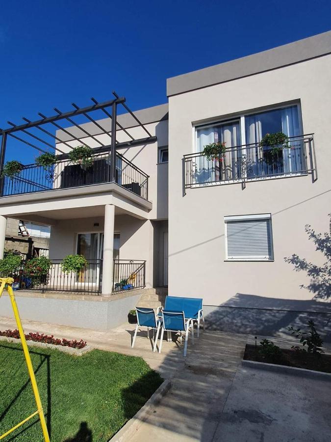 Apartments Mena Bibinje Εξωτερικό φωτογραφία