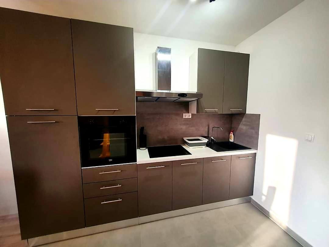 Apartments Mena Bibinje Εξωτερικό φωτογραφία